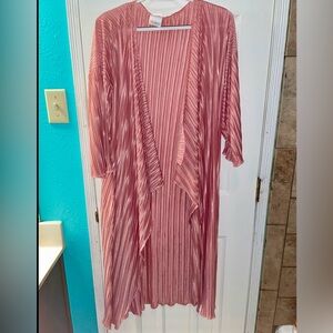 LuLaRoe Large Pink Slinky Material Shirley Kimono